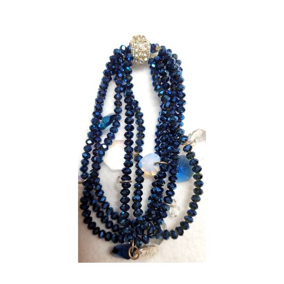 Avon MC 2013 Mariah Carey Blue Crystal Beaded Charm Multistrand Stretch Bracelet - Picture 6 of 6